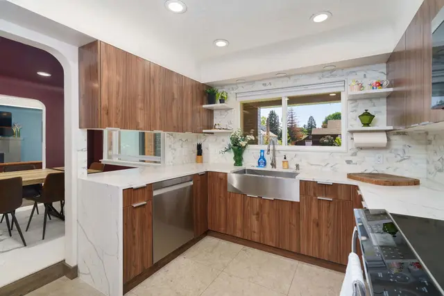 Fully stocked kitchen at East Montana Bungalow, Coeur d'Alene Idaho