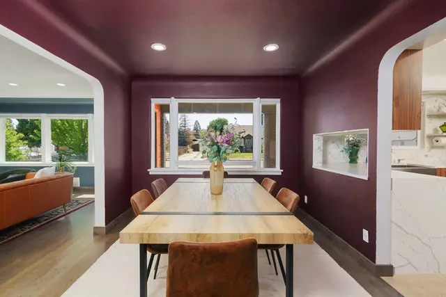 Dining table seating for 6 at East Montana Bungalow, Coeur d'Alene Idaho